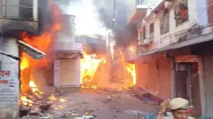 রাজস্থানের করৌলি শহরে সাম্প্রদায়িক সহিংসতা, কারফিউ জারি, পুলিশ বাহিনী মোতায়েন 