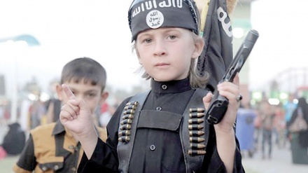 Amnesty International: Franca duhet të riatdhesojë fëmijët francezë të ISIS nga Siria