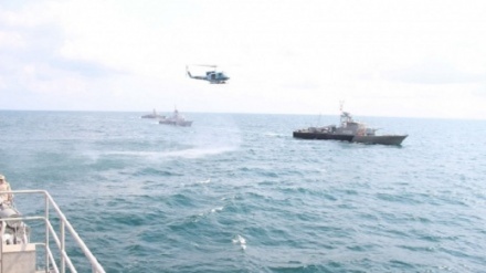 Həmmişə Forsə dıyoədə İslamiyə Respublika dıyo silahinə ğıvvə parad