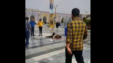 イラン北東部の霊廟で、男が刃物で襲撃　１人死亡・２人負傷