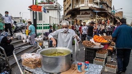 Persiapan Bukber di Imam Husein Square, Iran (1) 