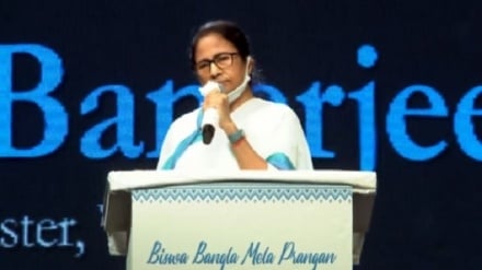 কেন্দ্রীয় তদন্ত সংস্থা ‘সিবিআই’ প্রসঙ্গে ক্ষুব্ধ পশ্চিমবঙ্গের মুখ্যমন্ত্রী মমতা বন্দ্যোপাধ্যায়    