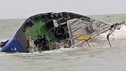 Tunisia: difficile localizzare i serbatoi della nave affondata