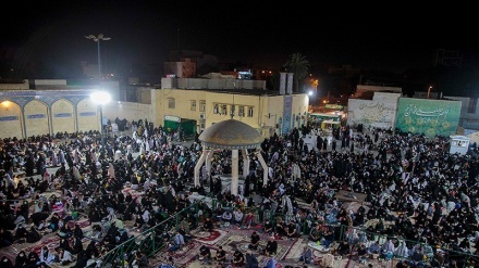 Doa Bersama Malam Lailatul Qadar di Ahvaz (1)