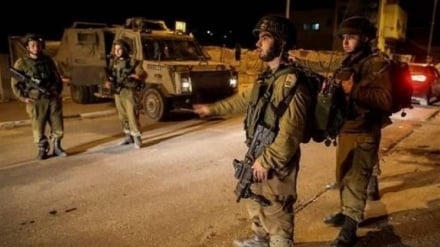 20 palestinezë të plagosur në sulmin sionist