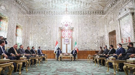 Ketua Parlemen Iran Bertemu Mitranya dari Irak (1)