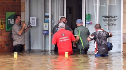 Australia, 60mila evacuati da inondazioni e piogge