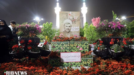 İmom Rıza(ə) hərəmədə de şəhid Huccətulislam Aslani cənozə vido mərosim