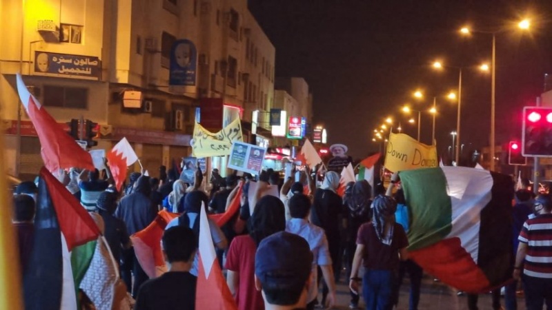 Pjesëmarrje masive  e bahrejnasve në tubimin për të kundërshtuar kompromisin