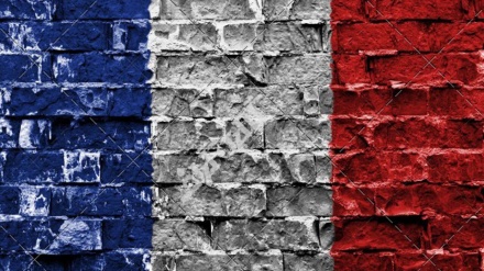 Fransa'da ekonomik kriz derinleşiyor