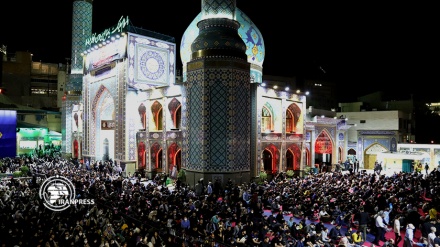 (FOTO) Laylat al-Qadr presso l'Imamzadeh Saleh - 2