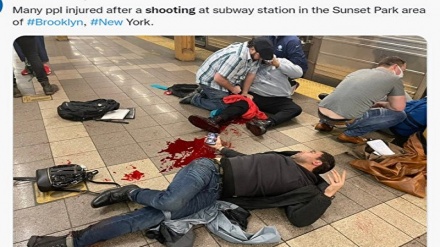 New York, spari e caos in metropolitana a Brooklyn: almeno 29 feriti + VIDEO