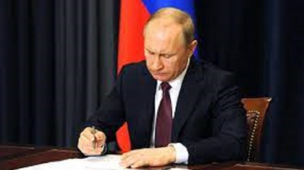 Russia: decreto Putin sui visti dei Paesi ostili