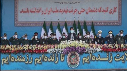 Rəisi: deşmeni qıləy qədə hərəkət həm İroni silahinə ğıvvon çəşiku bə kəno əmand ni.