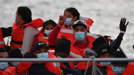 Migranti: Frontex, nuovo picco attraversamenti frontiere Ue