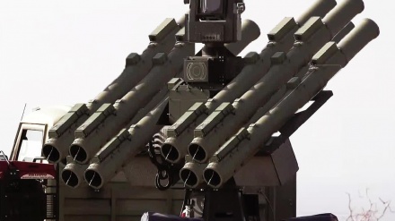 伊朗军方展示智能火炮武器系统