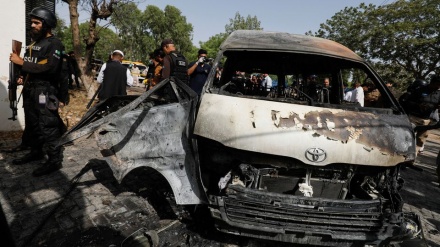 Pakistan, rivendicato autobomba a Karachi