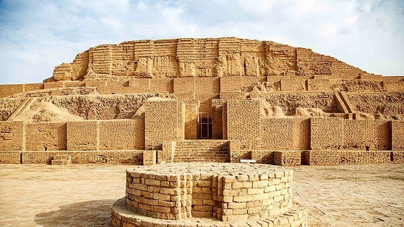 伊朗的首个世界遗产：恰高·占比尔