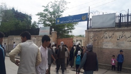 Afghanistan, attentato vicino scuola: 25 morti