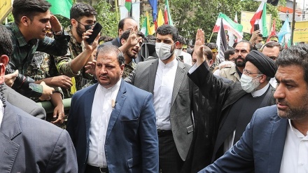 President Raeisi attends International Quds Day rallies in Tehran