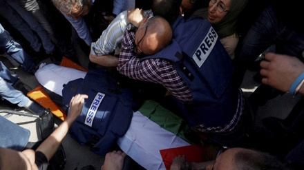 Warga Palestina Usir Polisi Israel dari Rumah Shereen Abu Al Akleh