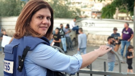 7 חברי קונגרס לשר החוץ האמריקאי ולראש ה-FBI: לחקור את רציחת אבו עאקלה
