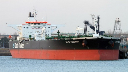 Atene: Iran rilascerebbe l'equipaggio di due petroliere greche