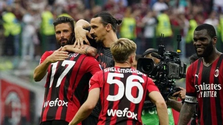 Febbre scudetto a Milano, basta un punto a Sassuolo. Tensione fuori stadio