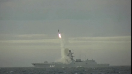 ロシアが、極超音速ミサイル実験の映像を公開