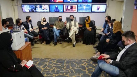 اعتراض کارمندان مرد تلویزیون طلوع به دستور جدید طالبان