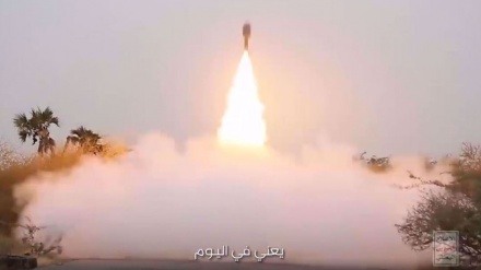 Ansarallah sort ses missiles nourriciers!