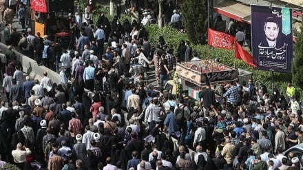 шаҳид Сайёд Худоий дафн маросими (фотожамланма)