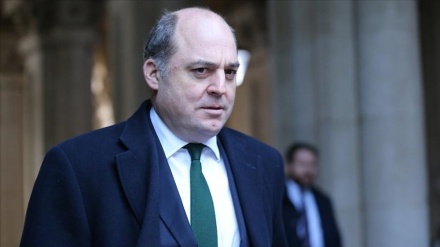 Russie : Sa Majesté complote encore !