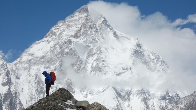 イラン人女性がエベレスト登頂に成功