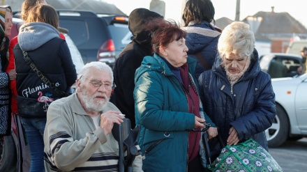 Të gjitha gratë, fëmijët dhe të moshuarit largohen nga Mariupol