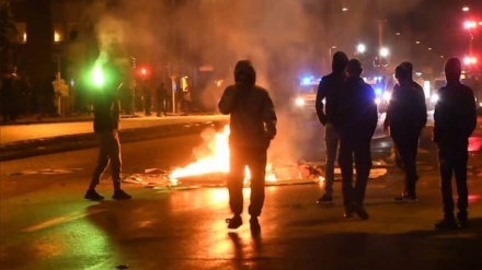 Eid al-Fitr marred by more Qur'an burnings in Sweden