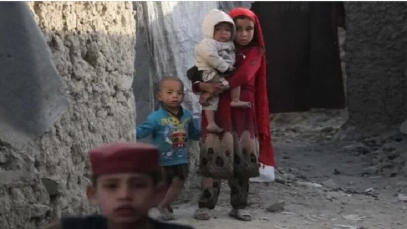 یک میلیون کودک در افغانستان از سوء تغذیه حاد رنج می برند