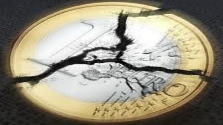Studio inglese valuta al 40% il rischio di recessione in Europa