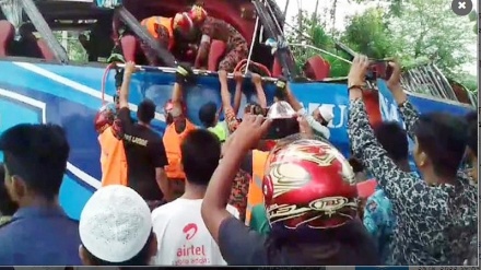  বরিশালে বাস দুঘর্টনায় ১১ যাত্রী নিহত: তদন্ত কমিটি গঠন
