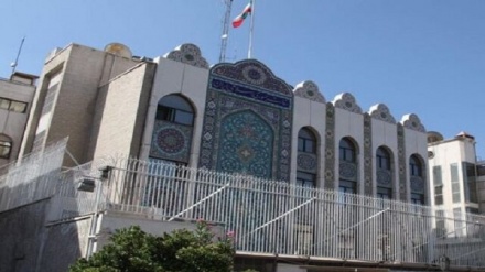 Ambasada iraniane në Damask dënoi sulmin terrorist ndaj funeralit të dëshmorëve të mbrojtjes kombëtare të Sirisë