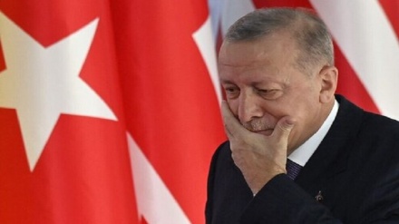 Türk halkının çoğu hükümetten memnun değil