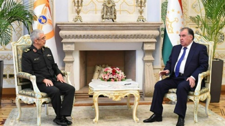 Gjeneral Bagheri takohet me Presidentin e Taxhikistanit