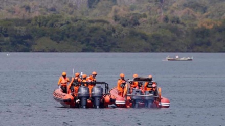 Indonesia, traghetto sparisce nelle acque, 26 dispersi