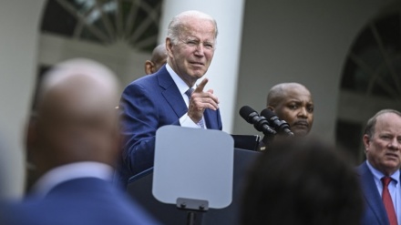 Biden chiede la fine del terrorismo interno alimentato dall'odio dopo strage Buffalo