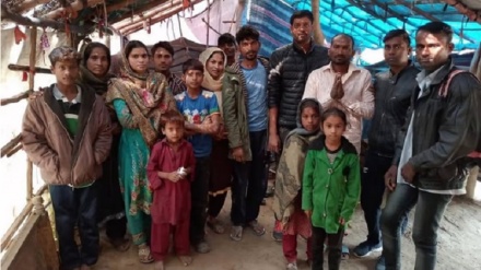 নাগরিকত্ব না পেয়ে ৮০০ পাকিস্তানি হিন্দু পরিবার ভারত থেকে দেশে ফিরেছেন  