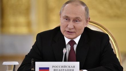 Putin: 'Dall'Occidente un suicidio energetico'