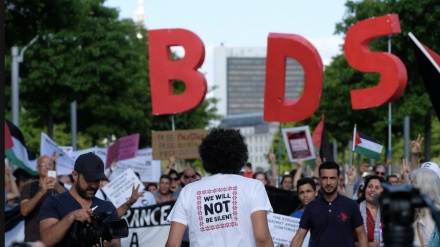 UK Home Secretary dubs pro-Palestine BDS campaign 'racist'