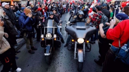 Canada, polizia contro proteste per la libertà: arresti
