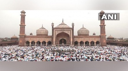 ভারতের বিভিন্ন রাজ্যে খুশির উৎসব ঈদুল ফিতর পালিত