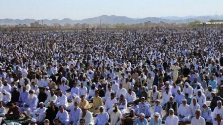 Iran, milioni di fedeli alle celebrazioni dell'Eid al-Fitr + FOTO